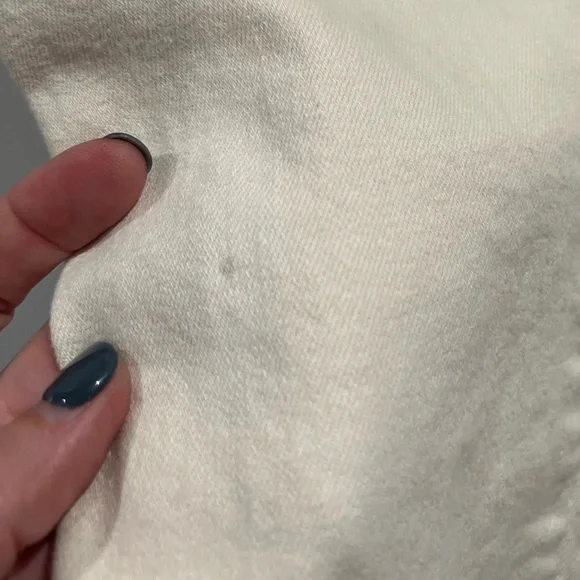 Khaite ivory Benny crop flare jeans - Picture 4 of 10